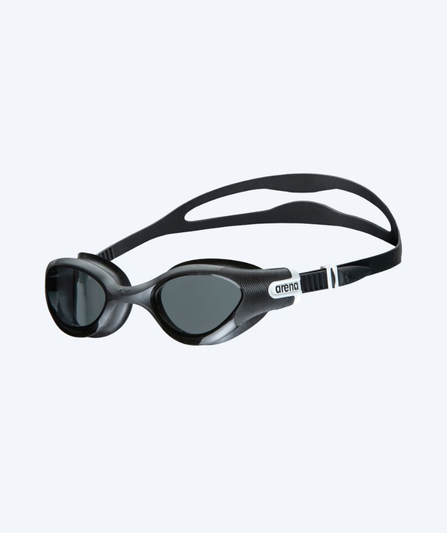 Arena training zwembril - The One Plus - Zwart (Smoke lens)