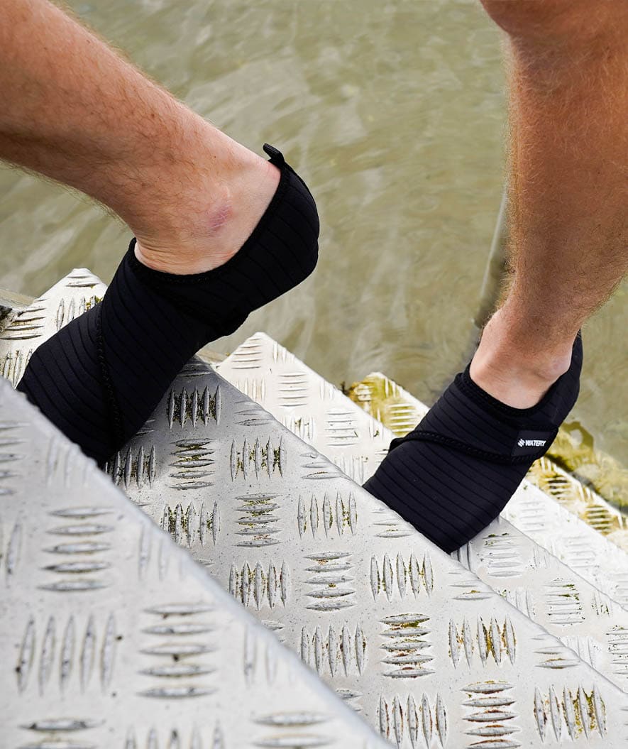 Watery volwassenen neopreen waterschoenen - Poseidon - Zwart