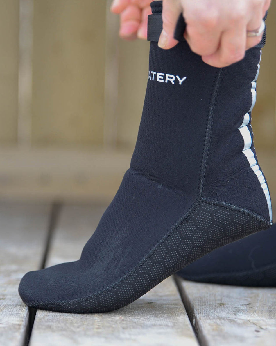 Watery open water neopreen sokken - Reptile (3 mm) - Zwart