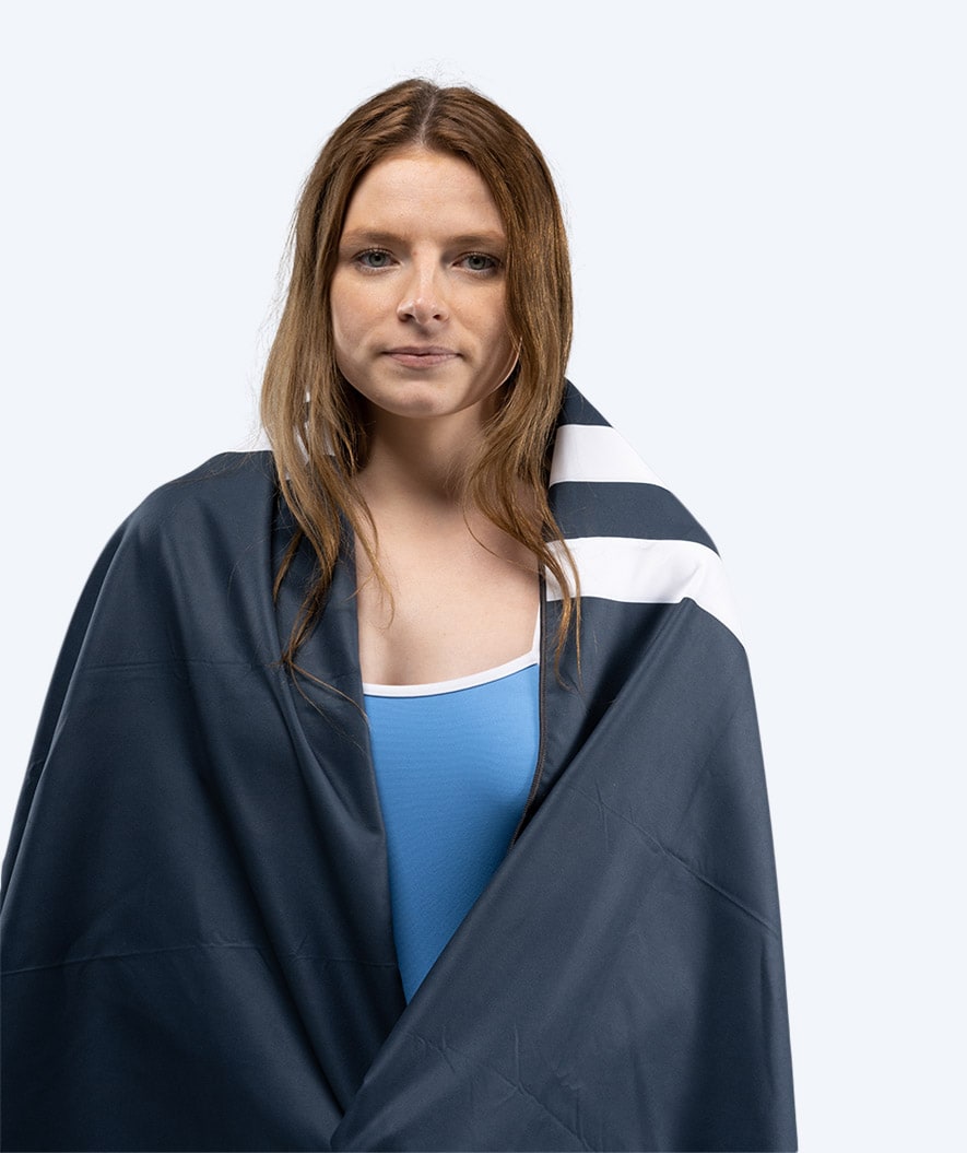 Watery microvezel handdoek - Eco Nebraska - Donkerblauw